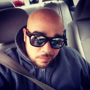 Meet your Posher, Moises